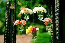 Additional decorations Hanging flowers