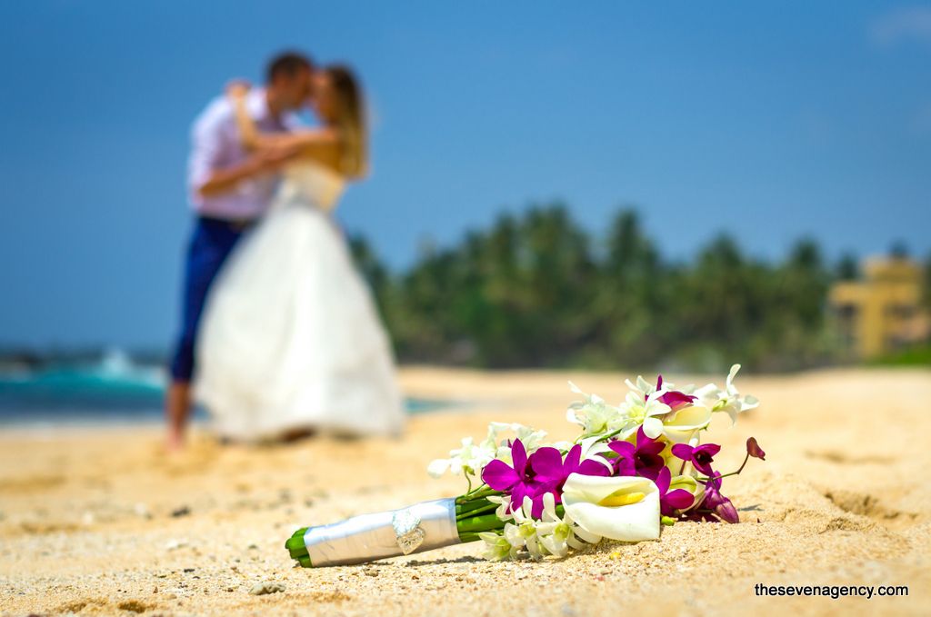 Away beach wedding - 17-shutterstock_258987389.jpg